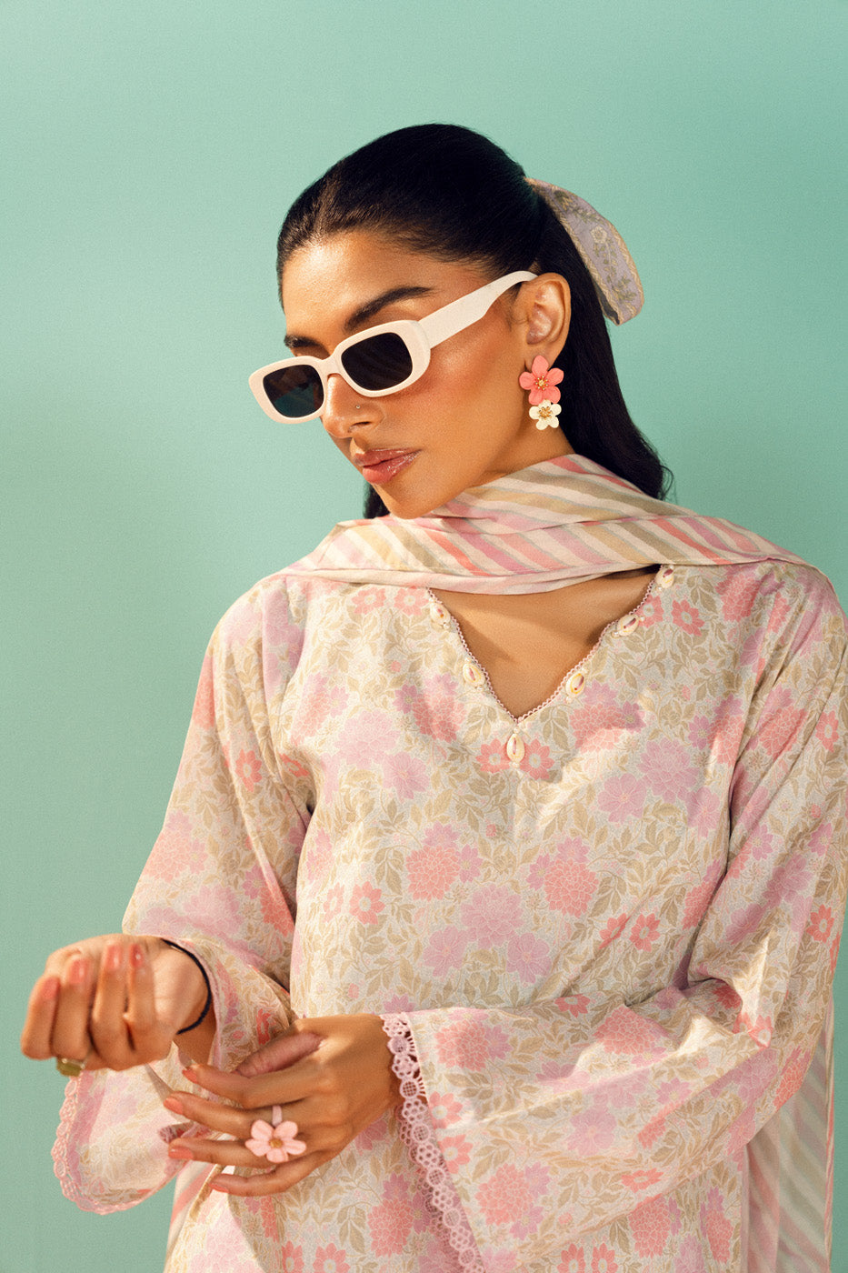 RTS | SHIRT, TROUSER & DUPATTA alternate view
