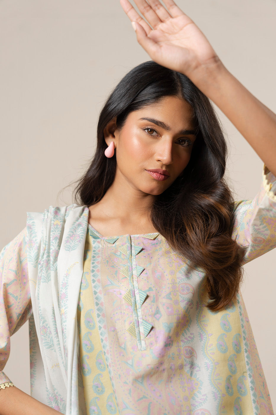 RTS | SHIRT & DUPATTA view 3