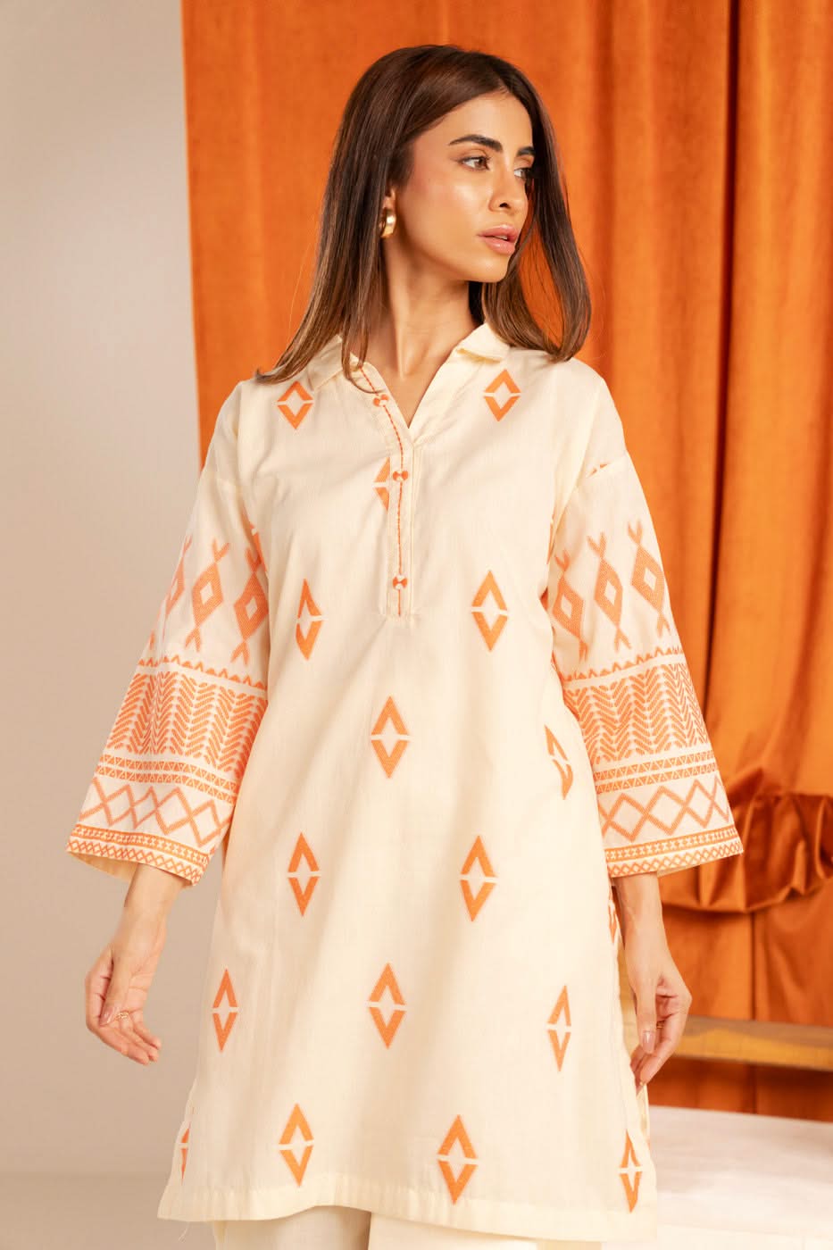 RTW | KURTI alternate view