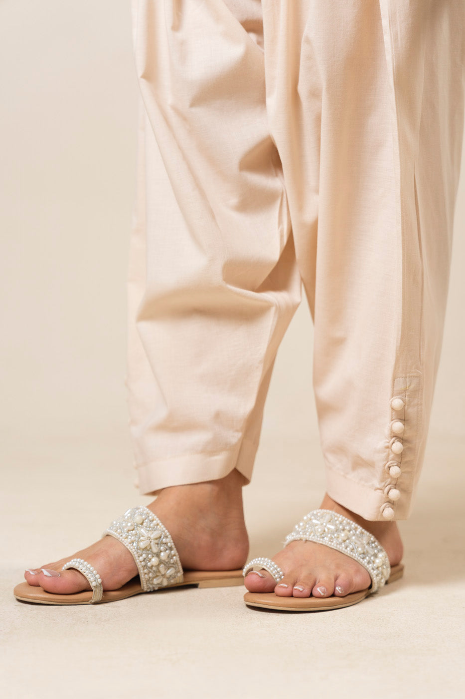RTW | SHALWAR alternate view