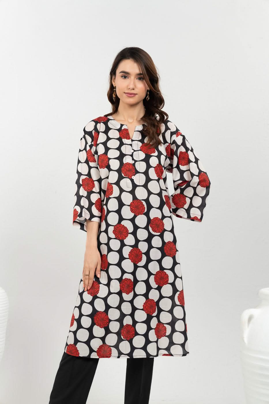 RTW | SHIRT view 2