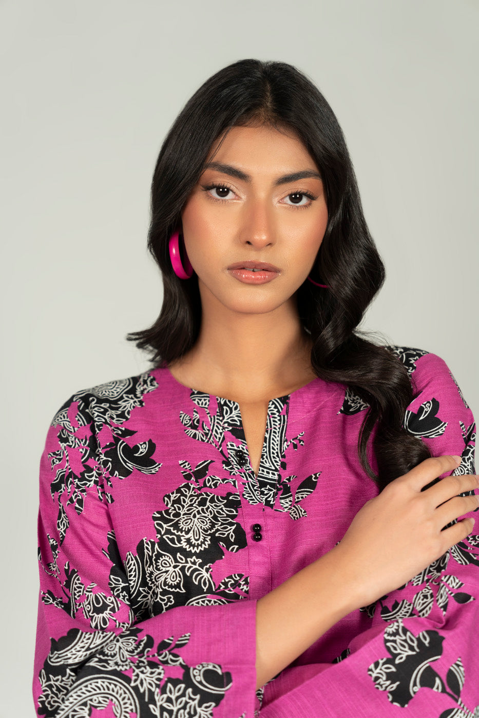 RTW | SHIRT view 3