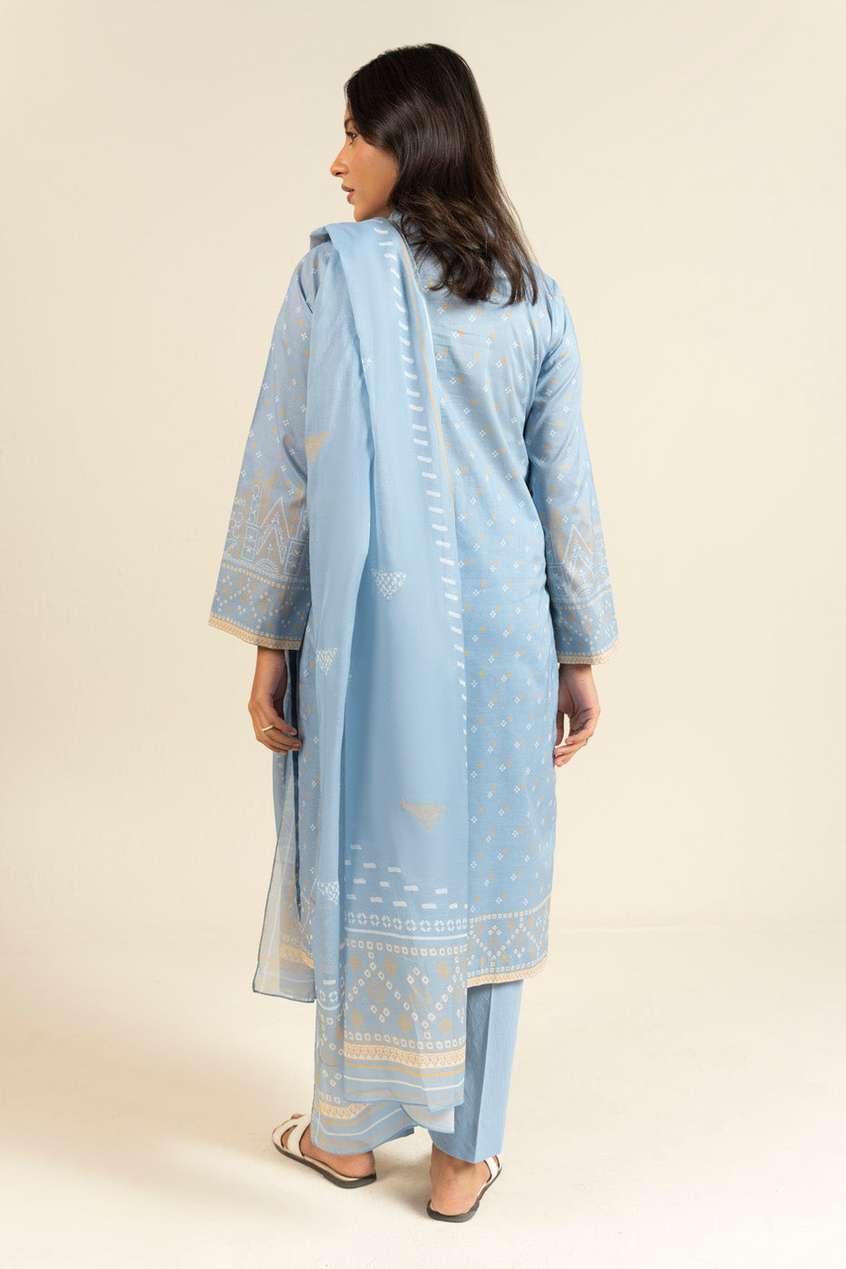 RTS  | SHIRT, TROUSER & DUPATTA view 4