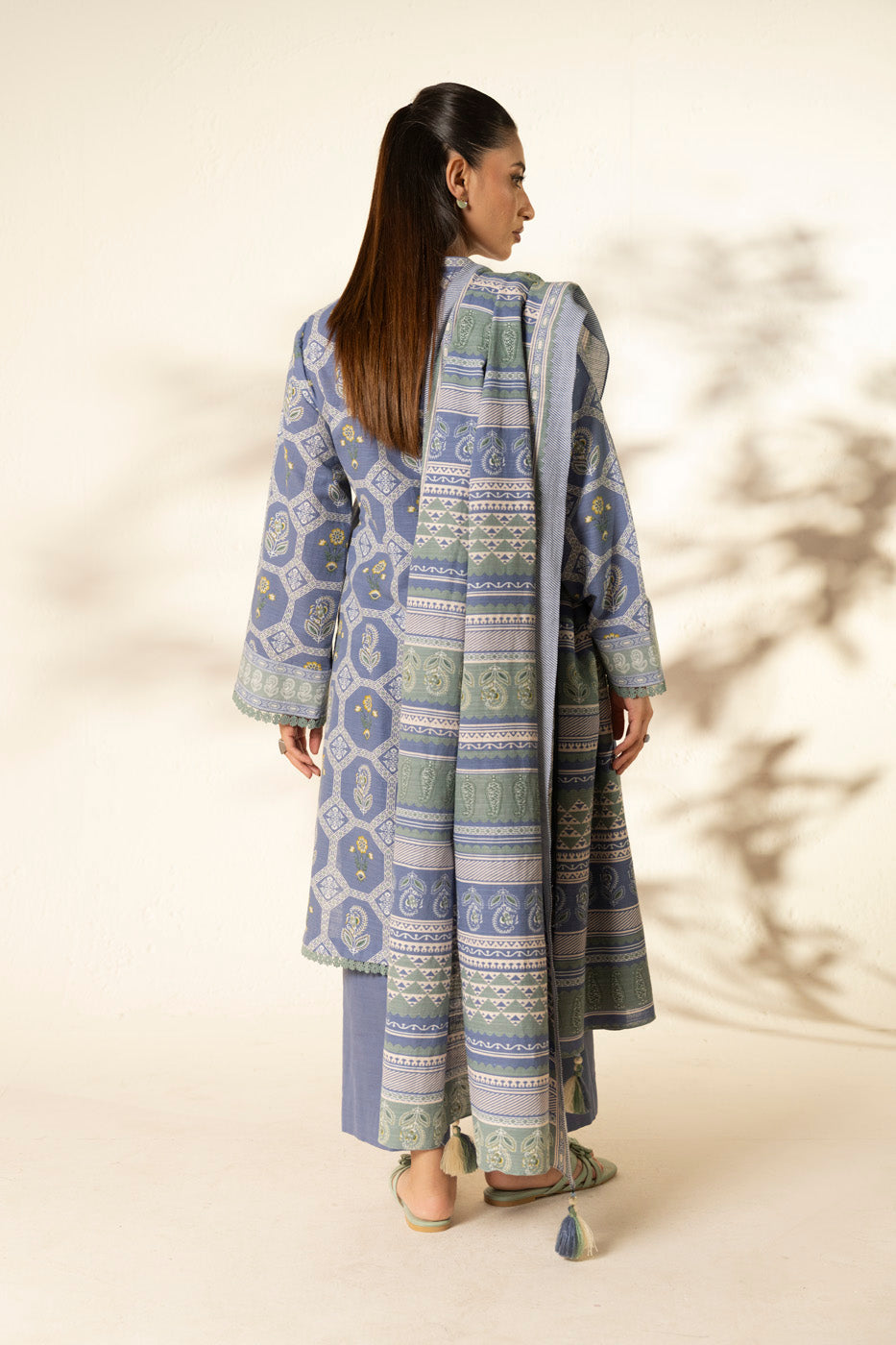 RTS | SHIRT & DUPATTA view 3
