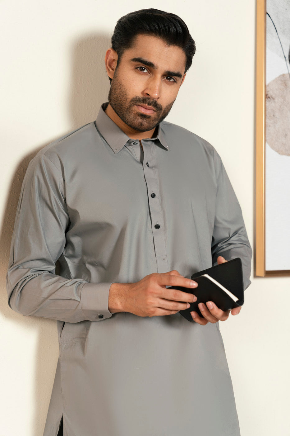 RTW | KAMEEZ & SHALWAR alternate view