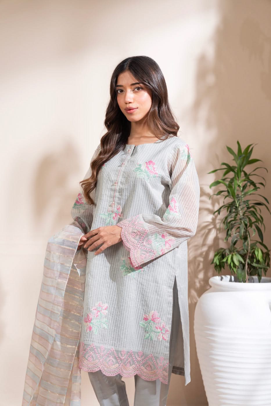 RTW | SHIRT, TROUSER & DUPATTA alternate view