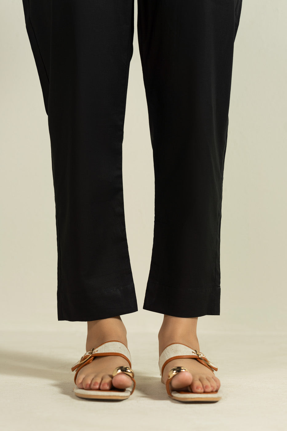 RTW | TROUSER alternate view