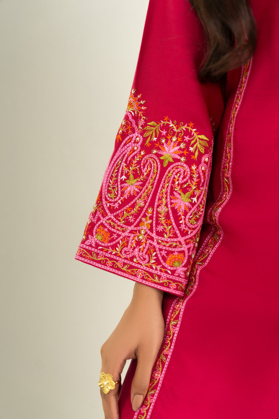 RTW | SHIRT & TROUSER view 4