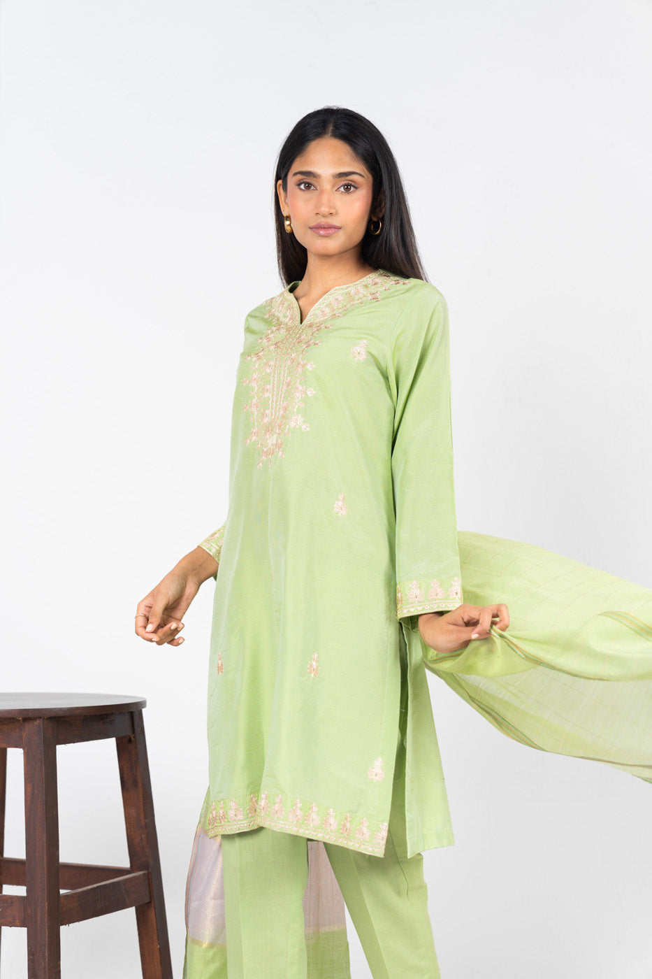 RTW | SHIRT & DUPATTA alternate view