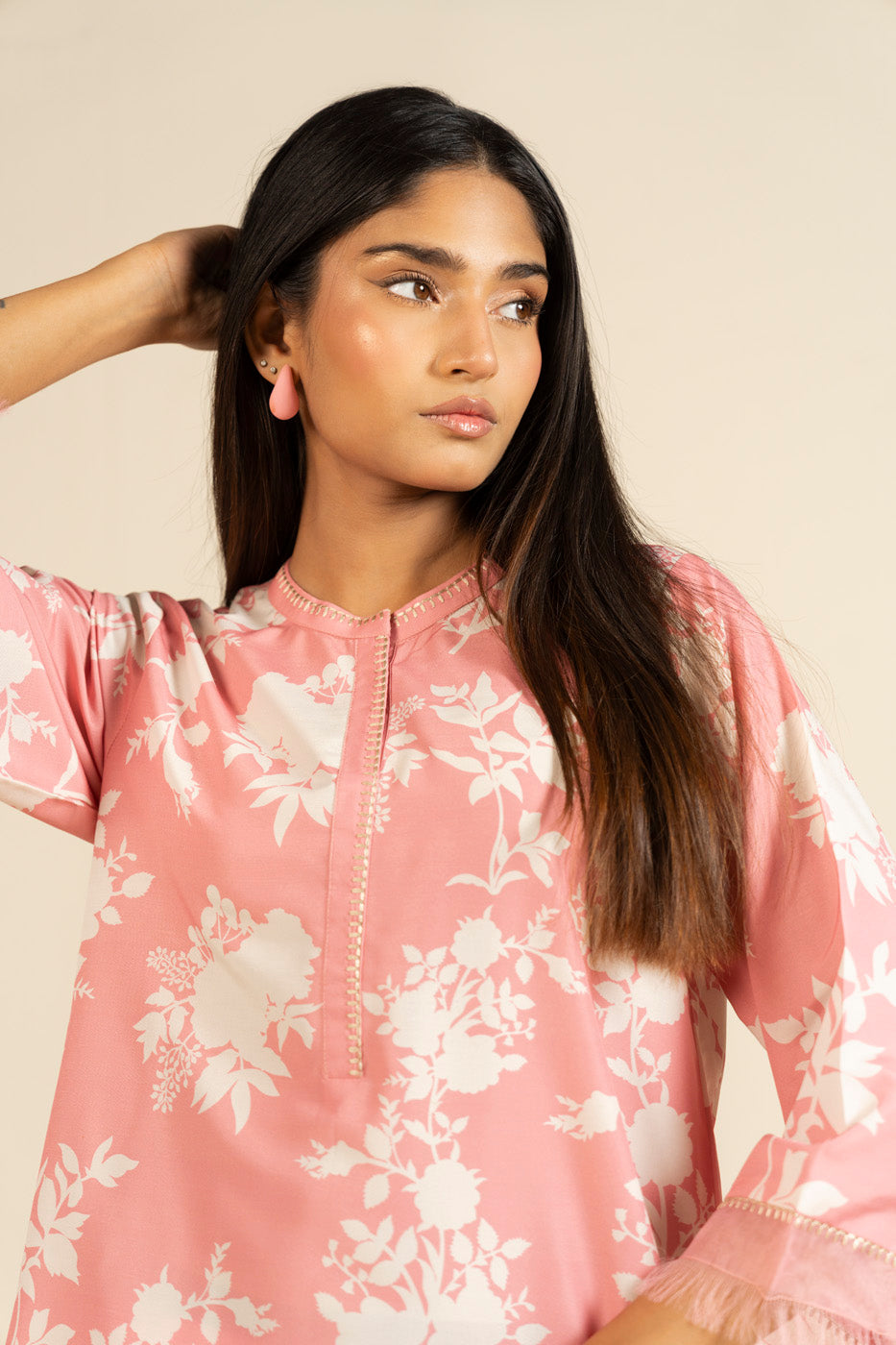 RTW | SHIRT view 3