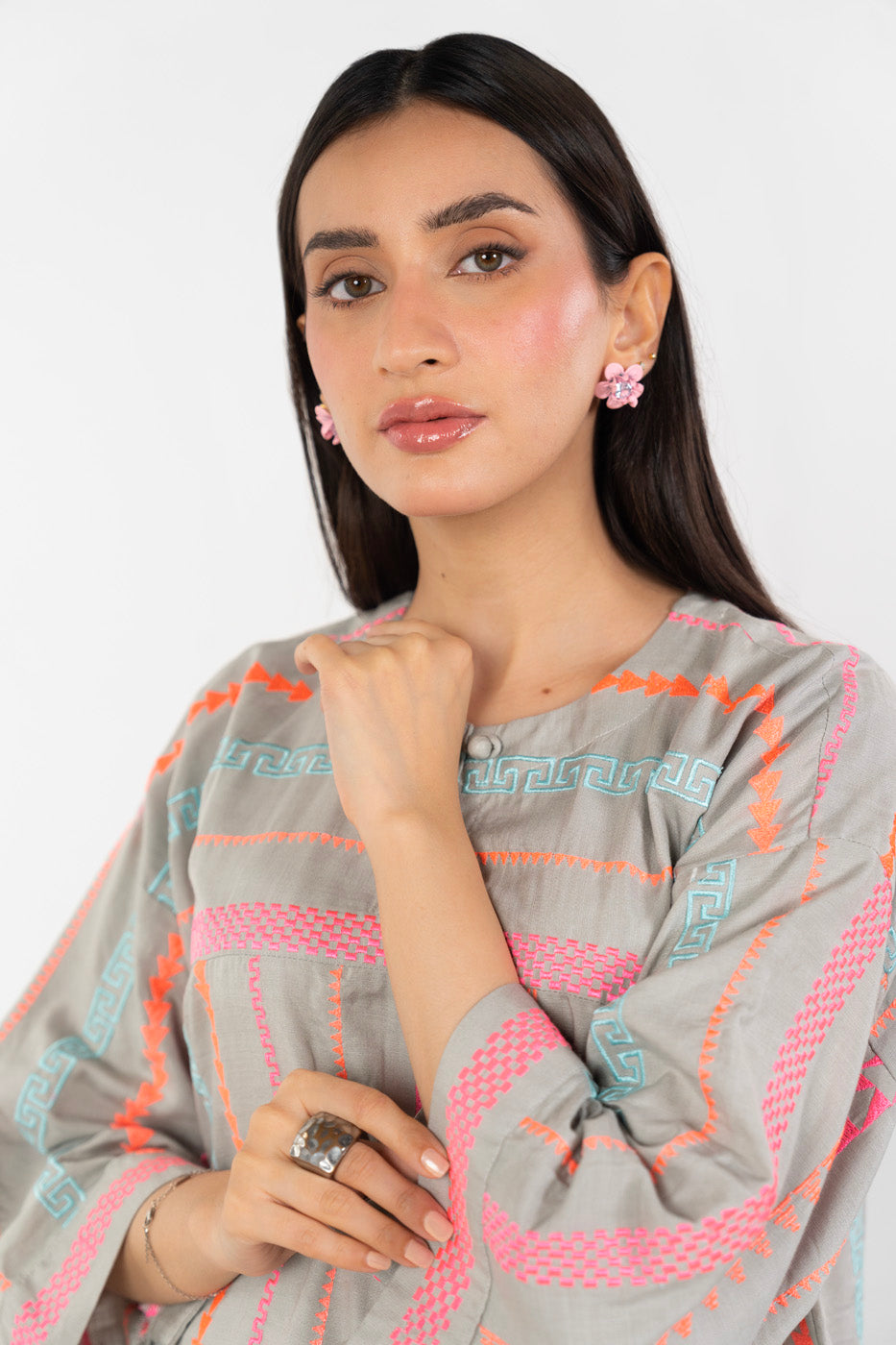 RTW | SHIRT view 3