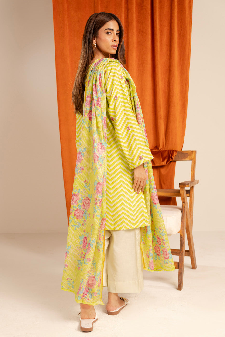 RTW | SHIRT view 4