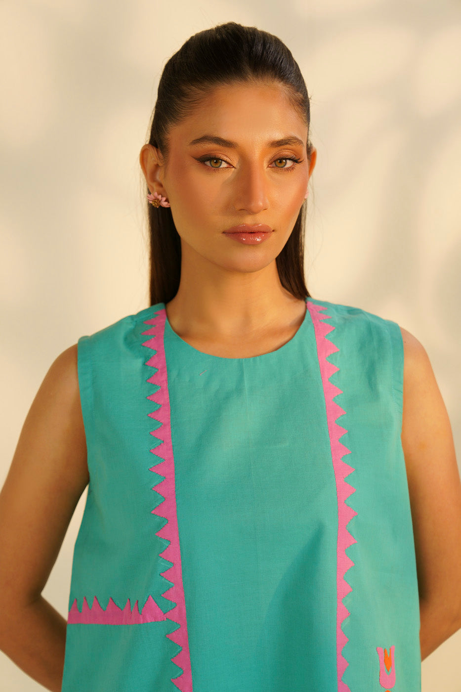 RTW | SHIRT view 3