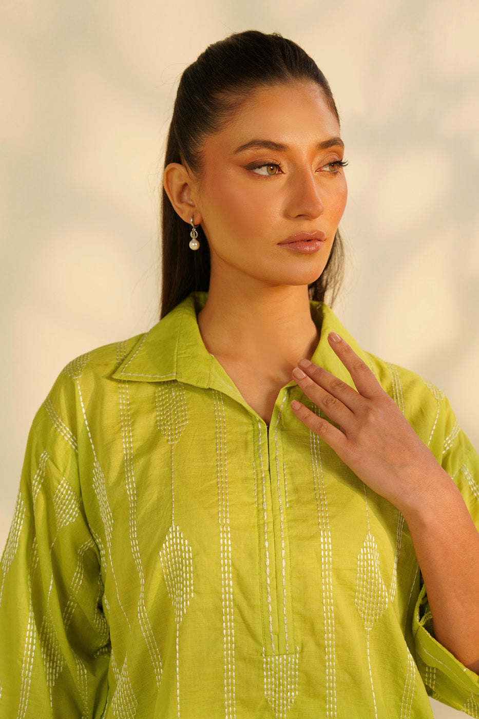 RTW | SHIRT view 3