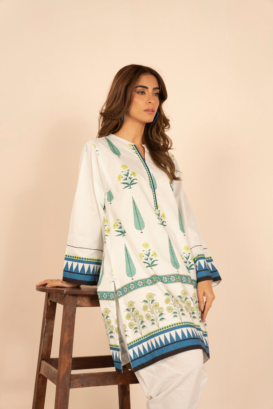 RTW | SHIRT & SHALWAR alternate view