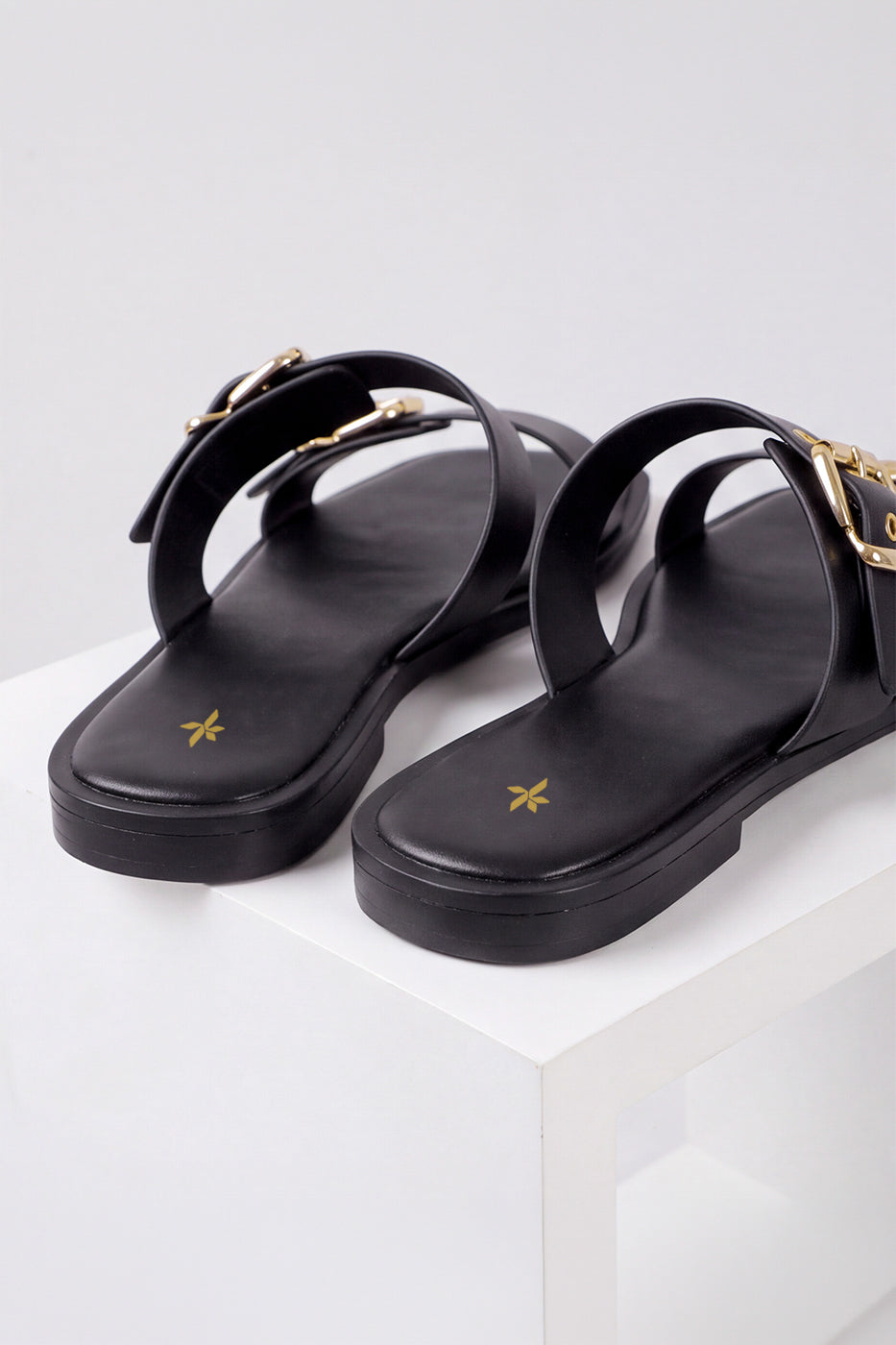 DOUBLE BUCKLE SLIDES alternate view