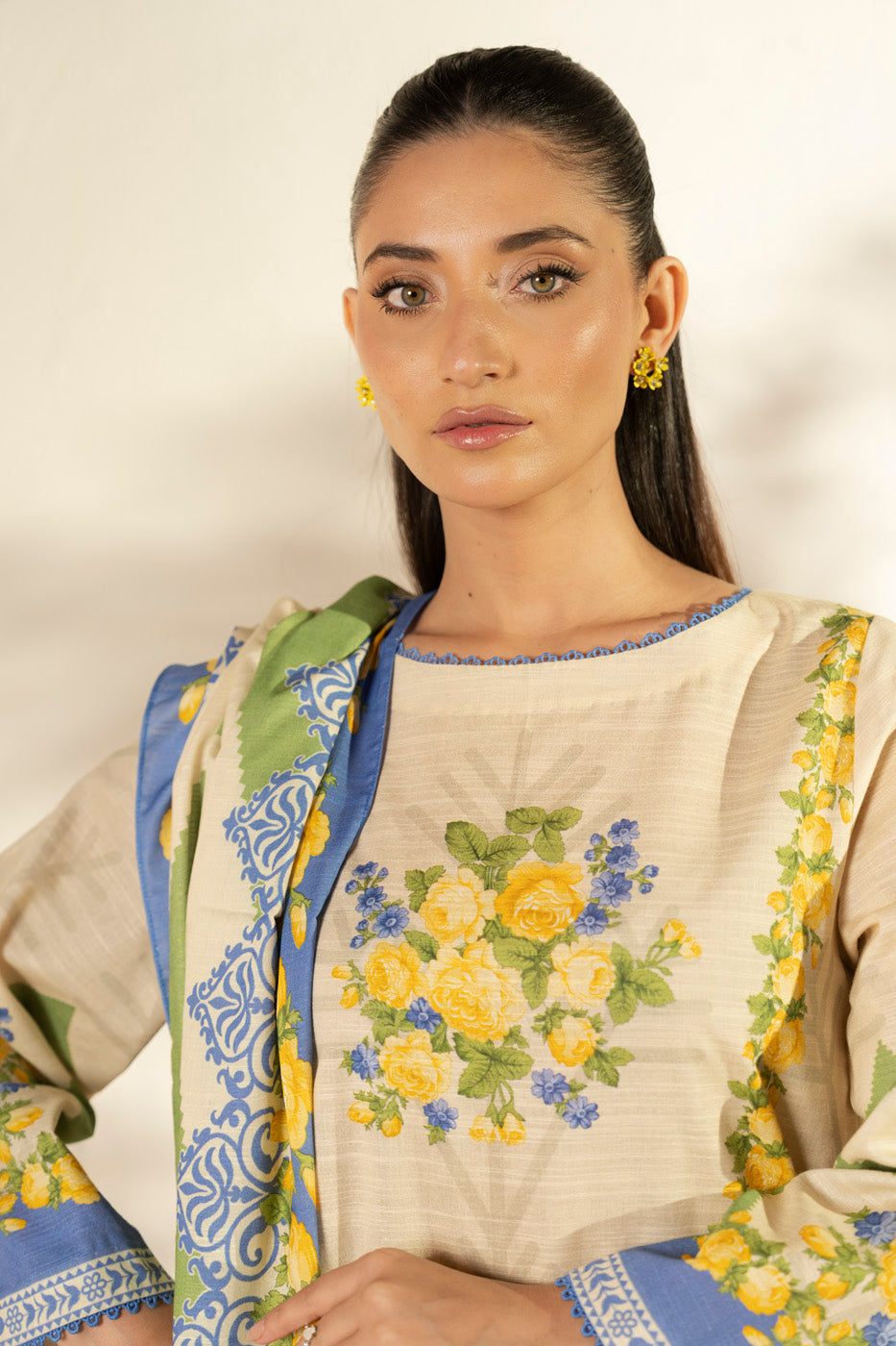 RTS | SHIRT, TROUSER & DUPATTA view 3