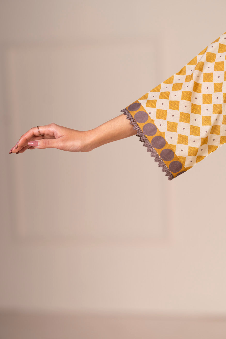 RTS | SHIRT & TROUSER view 4