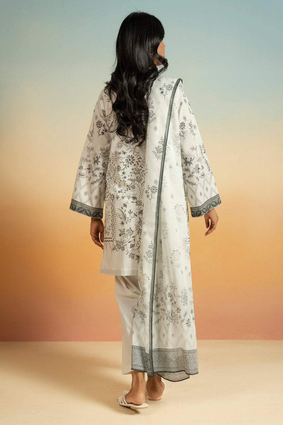 RTS  | SHIRT, TROUSER & DUPATTA view 4