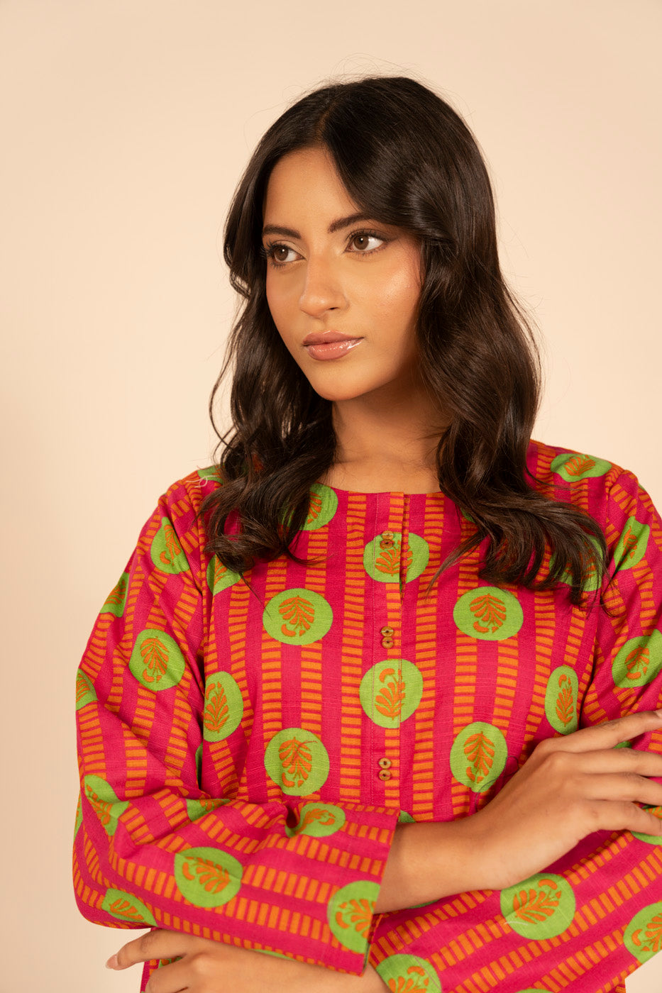 RTW | SHIRT view 3