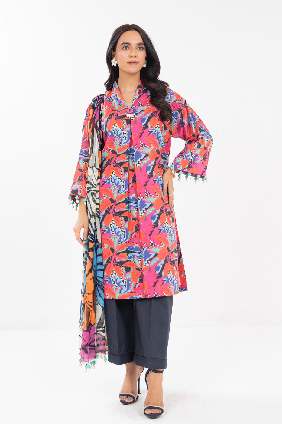 RTS | SHIRT, TROUSER & DUPATTA alternate view