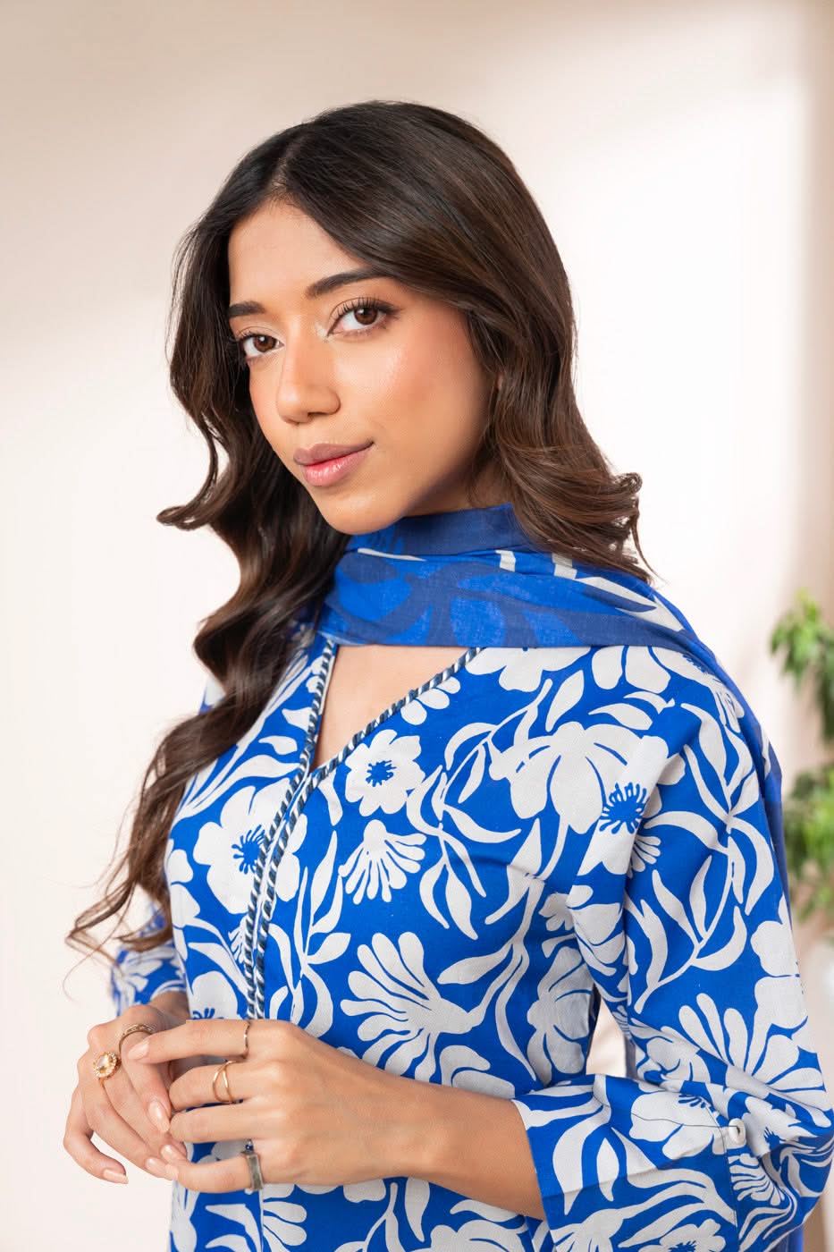 RTW | SHIRT, TROUSER & DUPATTA view 3