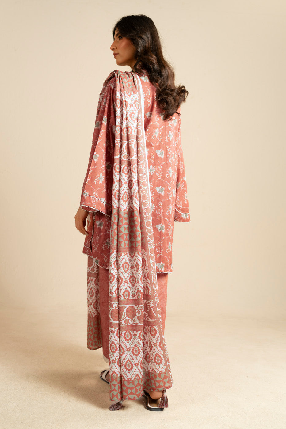 RTS | SHIRT, TROUSER & DUPATTA view 4