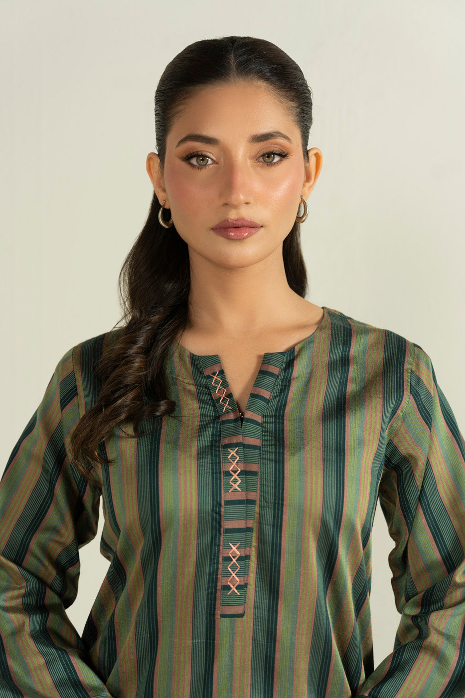 RTW | SHIRT & TROUSER view 3