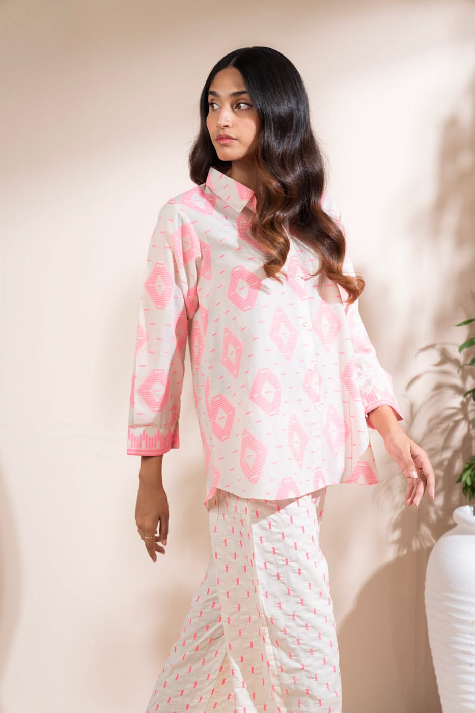 RTW | KURTI alternate view