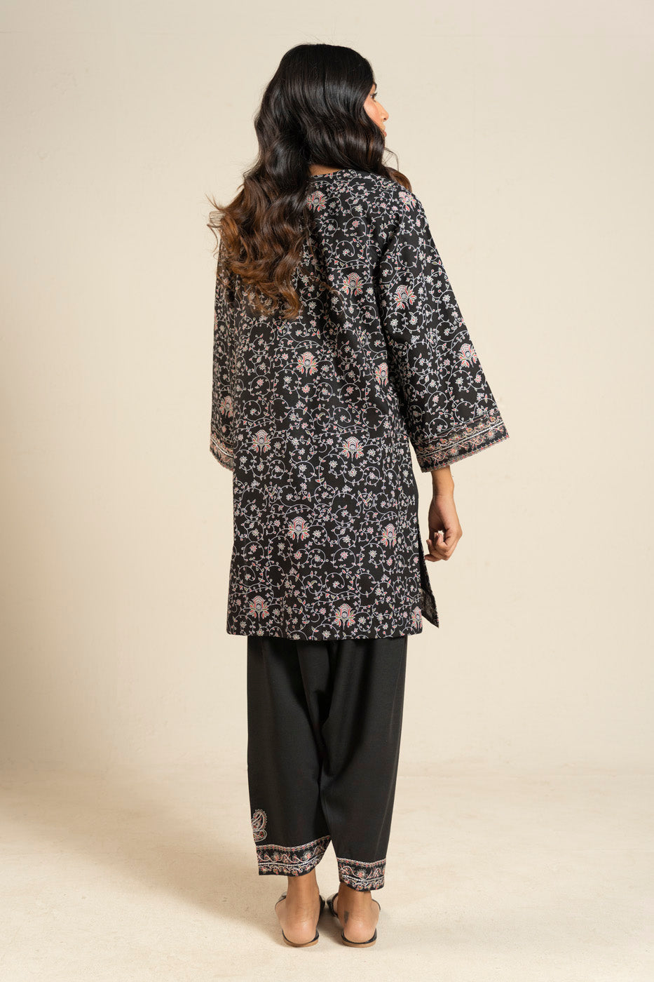 RTW | SHIRT & SHALWAR view 4