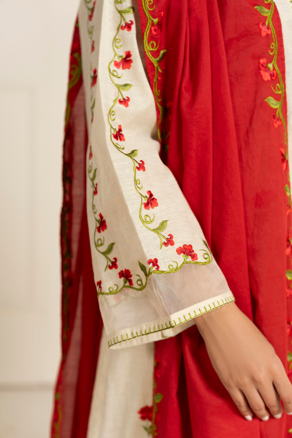 RTW | SHIRT, TROUSER & DUPATTA view 3