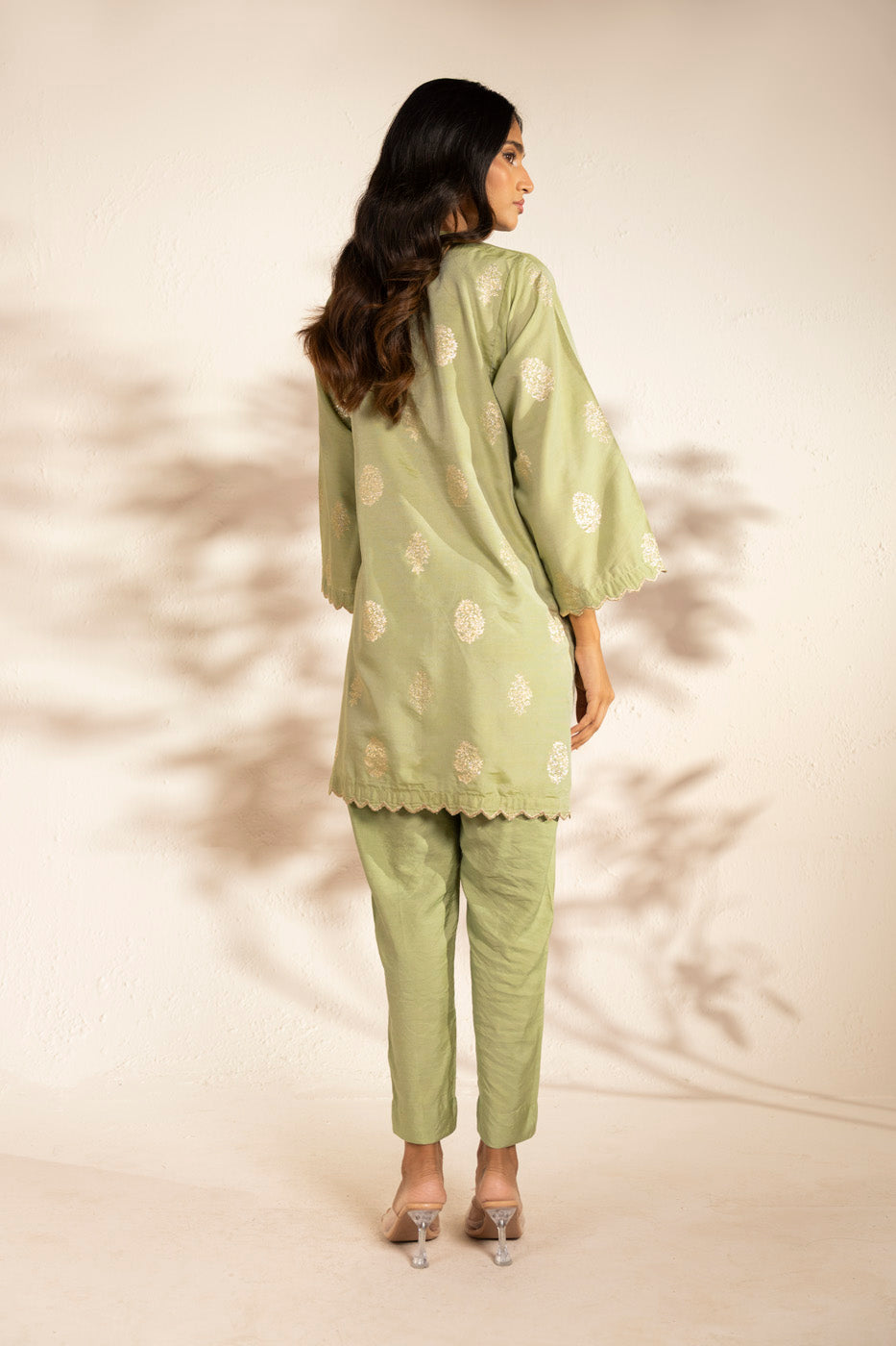 RTW | SHIRT view 4