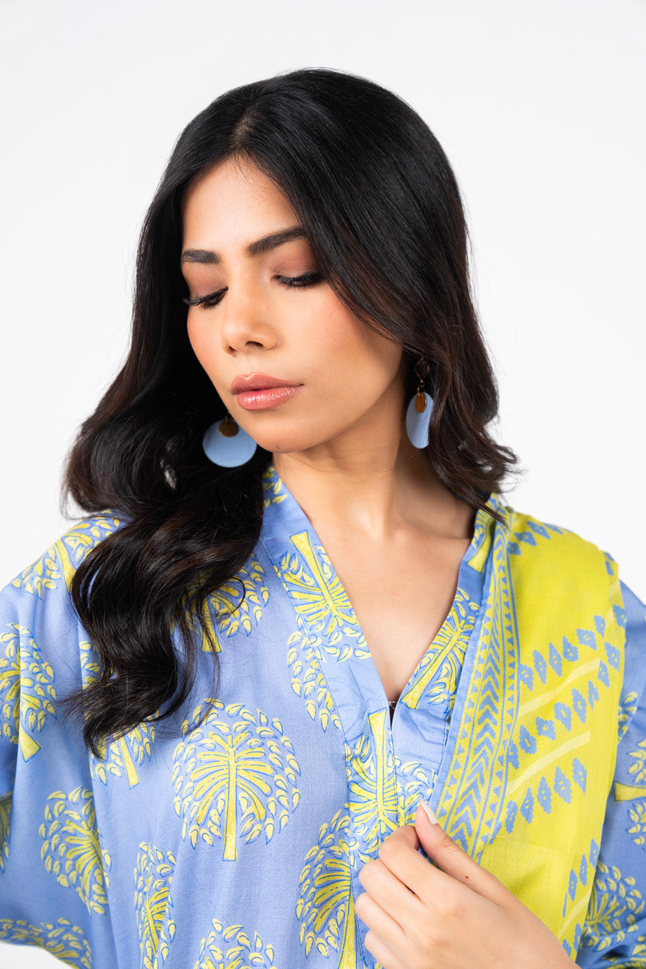 RTS | SHIRT, TROUSER & DUPATTA view 3