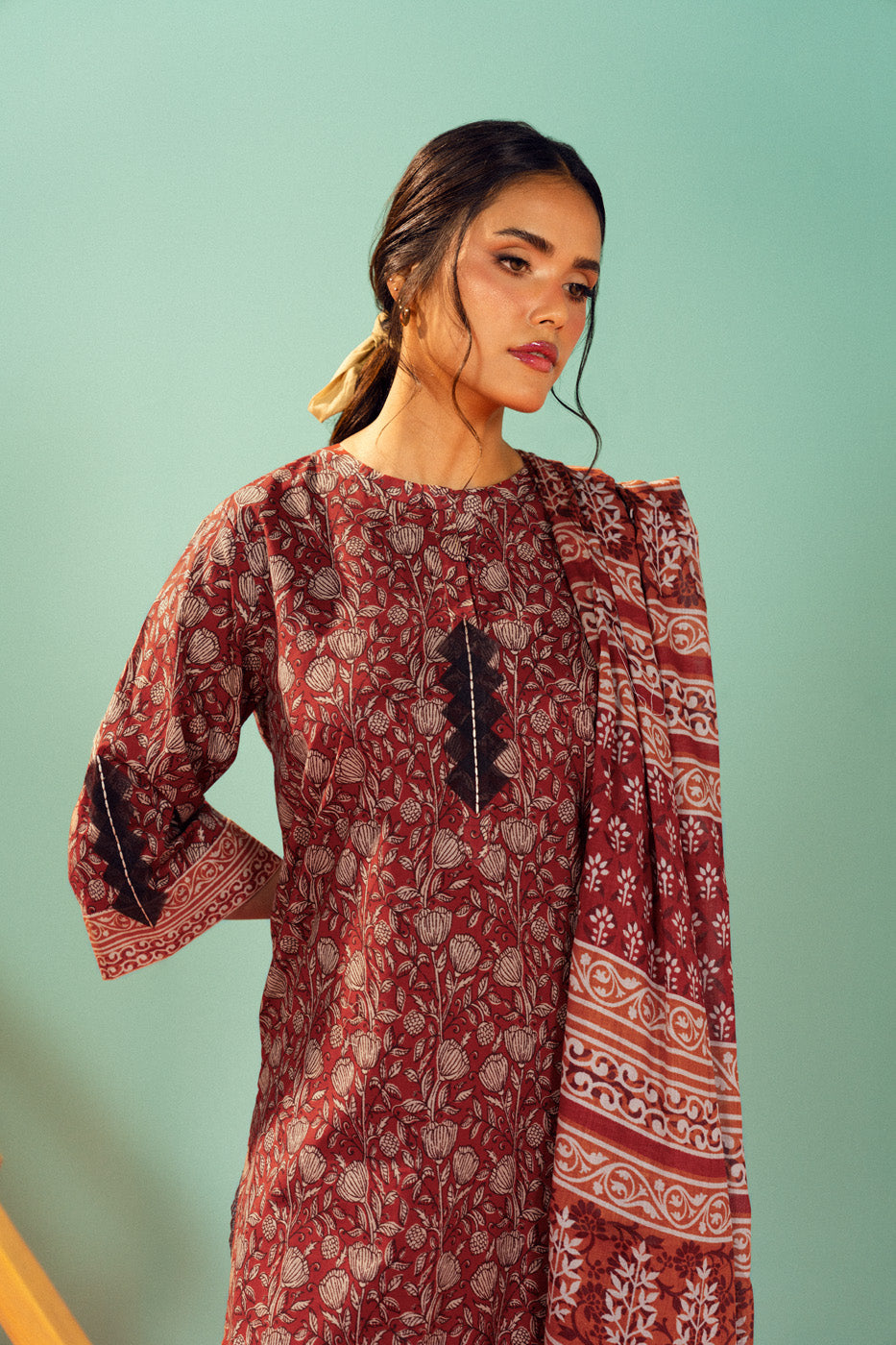 RTS | SHIRT, TROUSER & DUPATTA alternate view