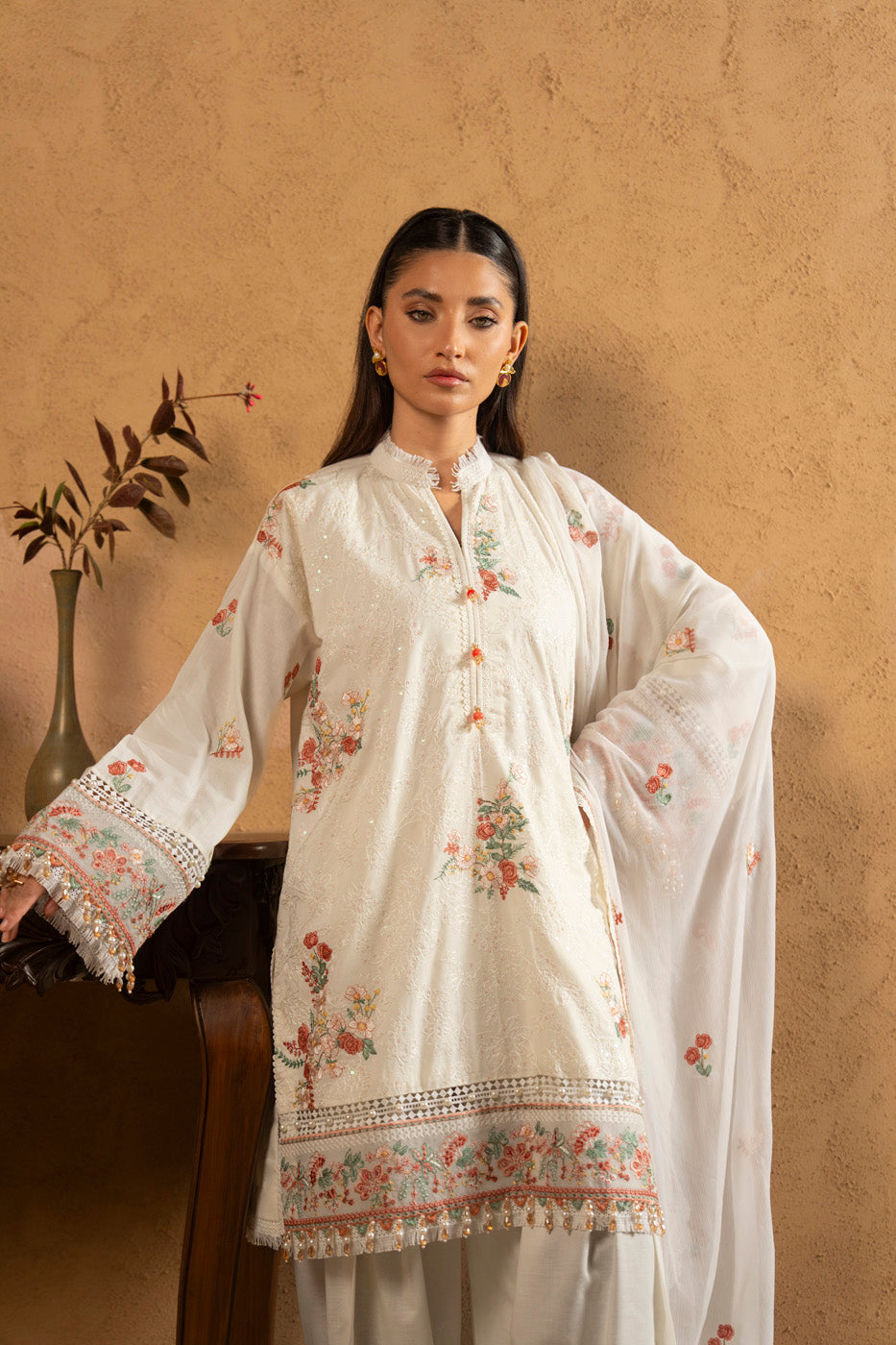 RTS | SHIRT, TROUSER & DUPATTA alternate view