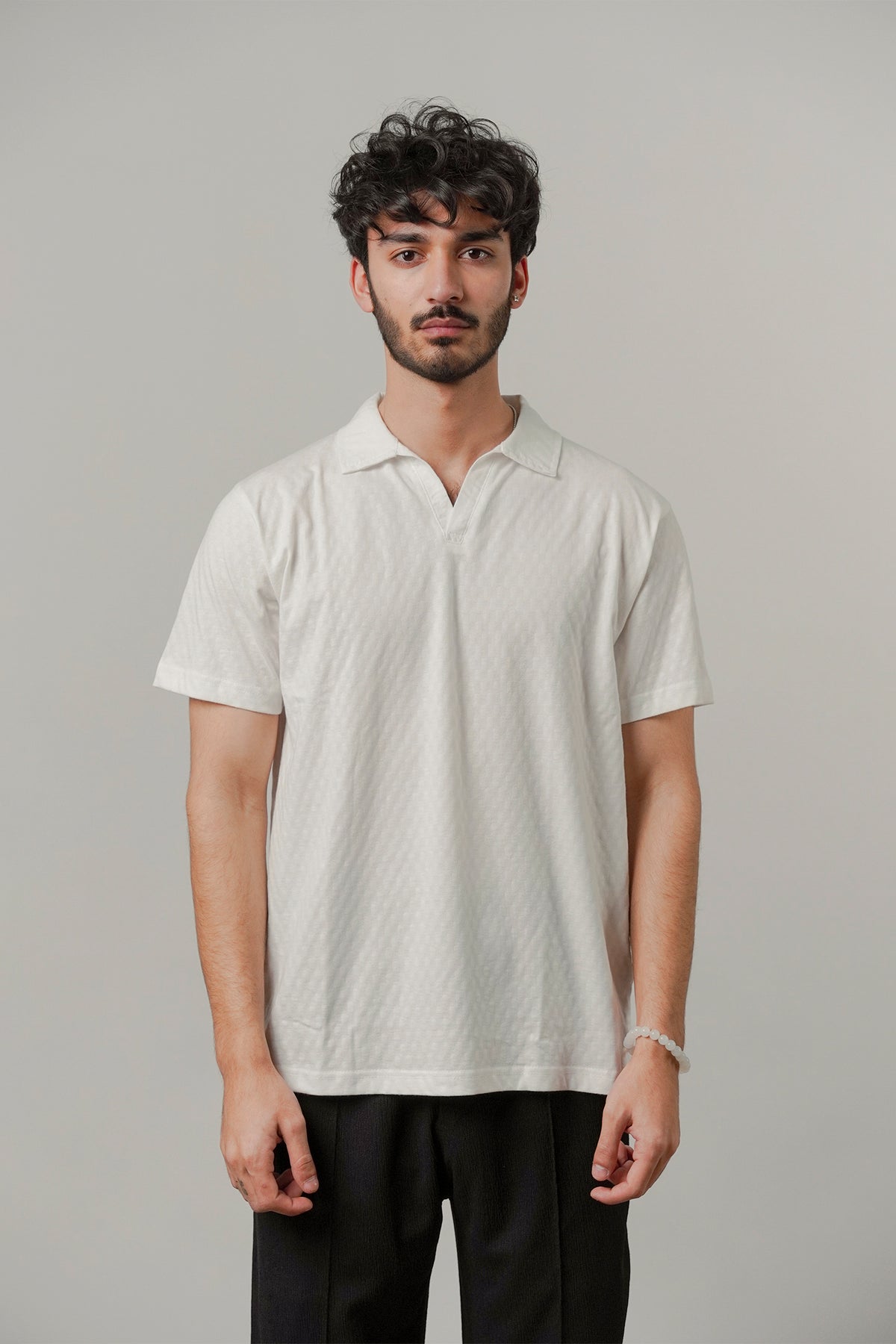 Johnny Collar Polo - White