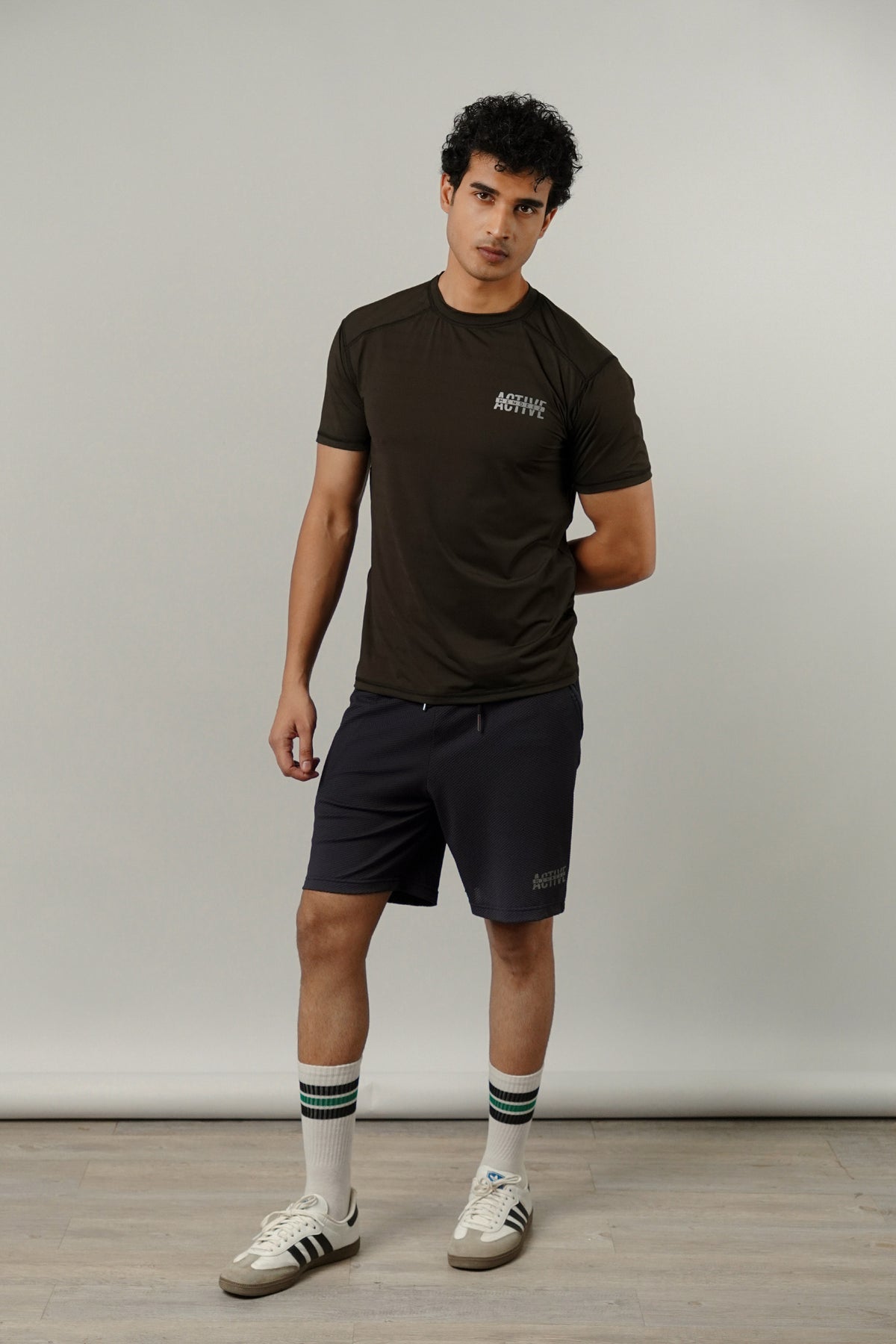 T-Shirt - Black