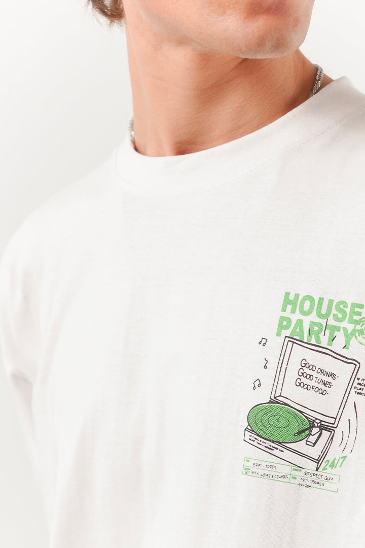 Box Fit Tee - White - FA