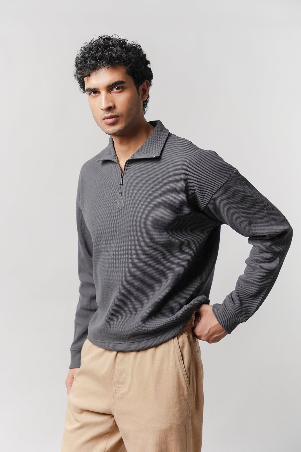 Quarter-Zip Sweatshirt - Grey