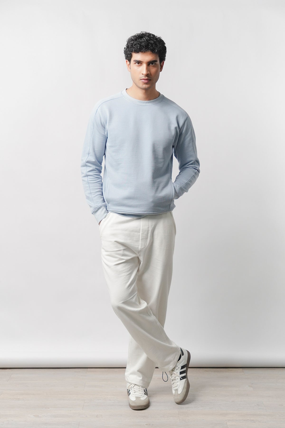 Side-Pocket Sweatshirt - Sky Blue