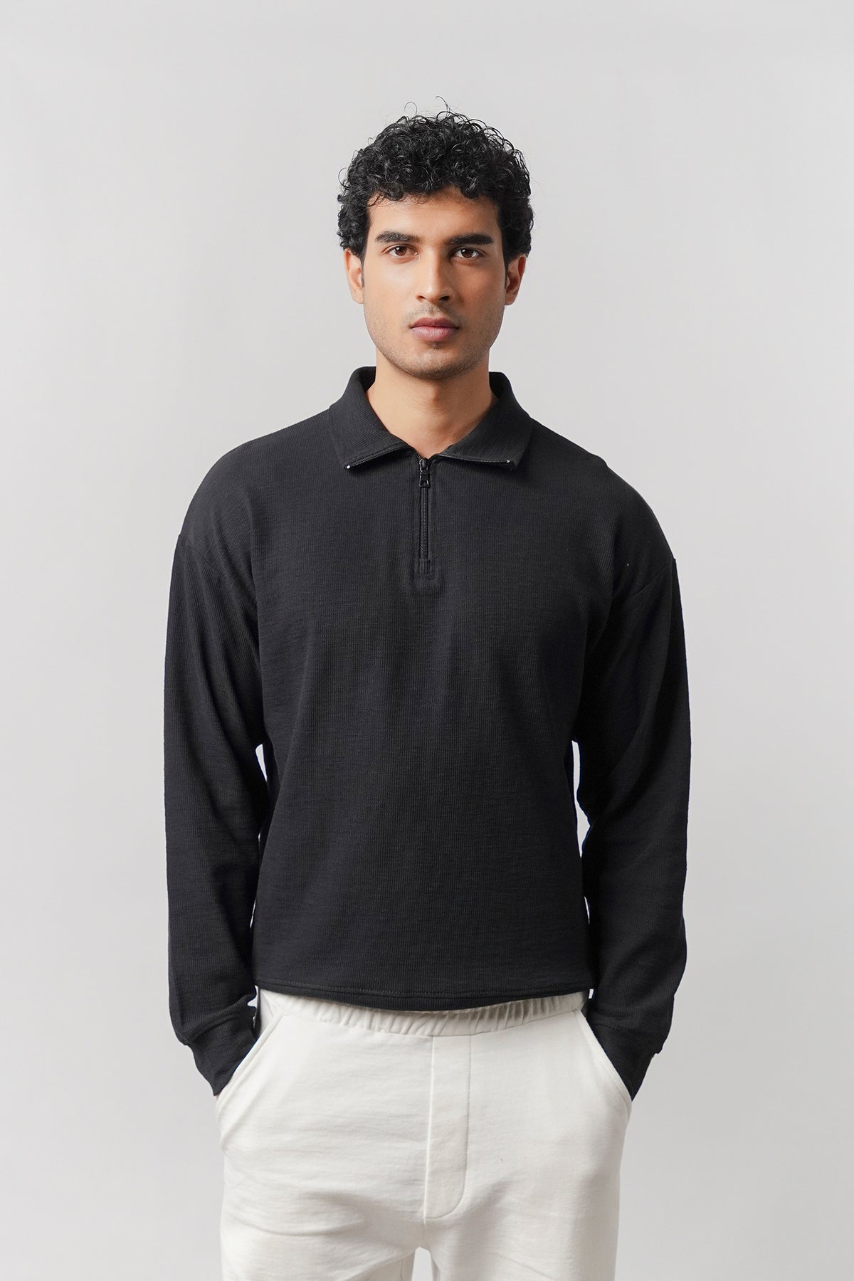 Quarter-Zip Sweatshirt - Black