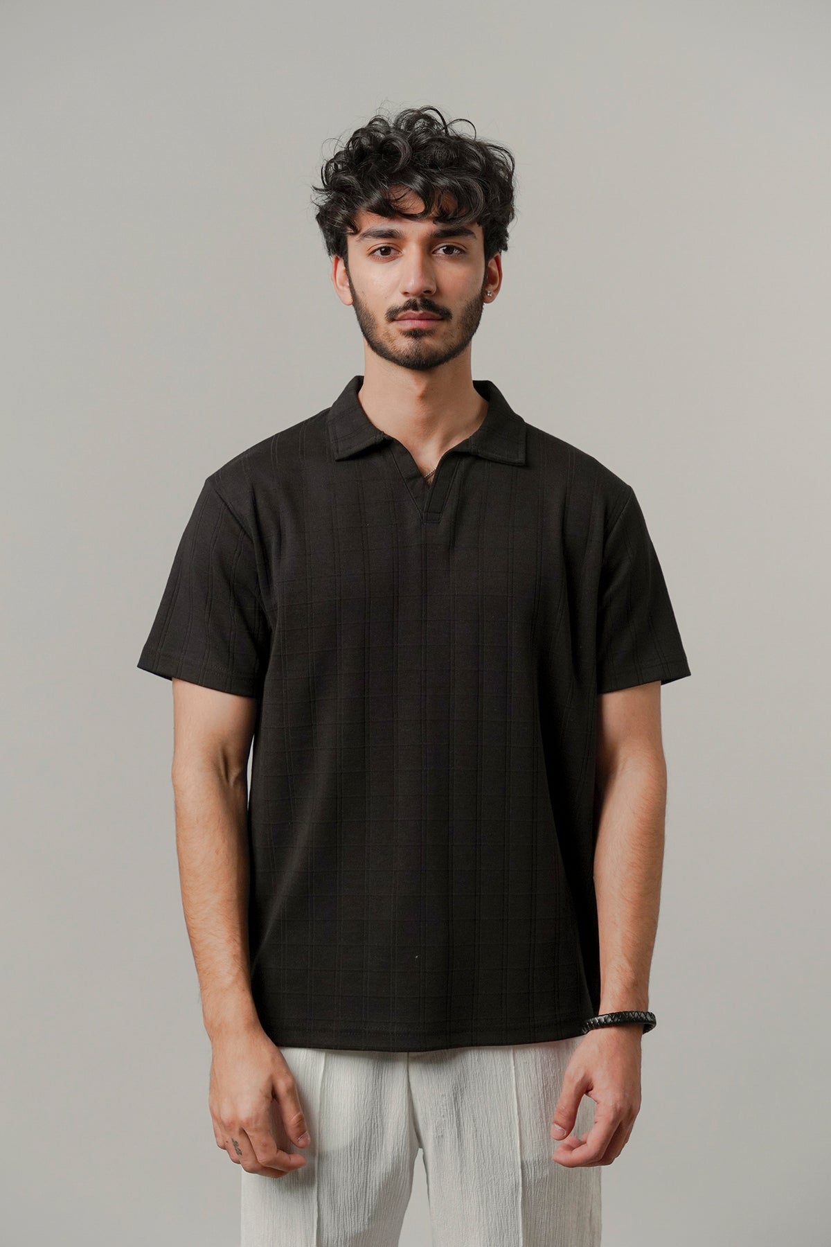 Johnny Collar Polo - Black