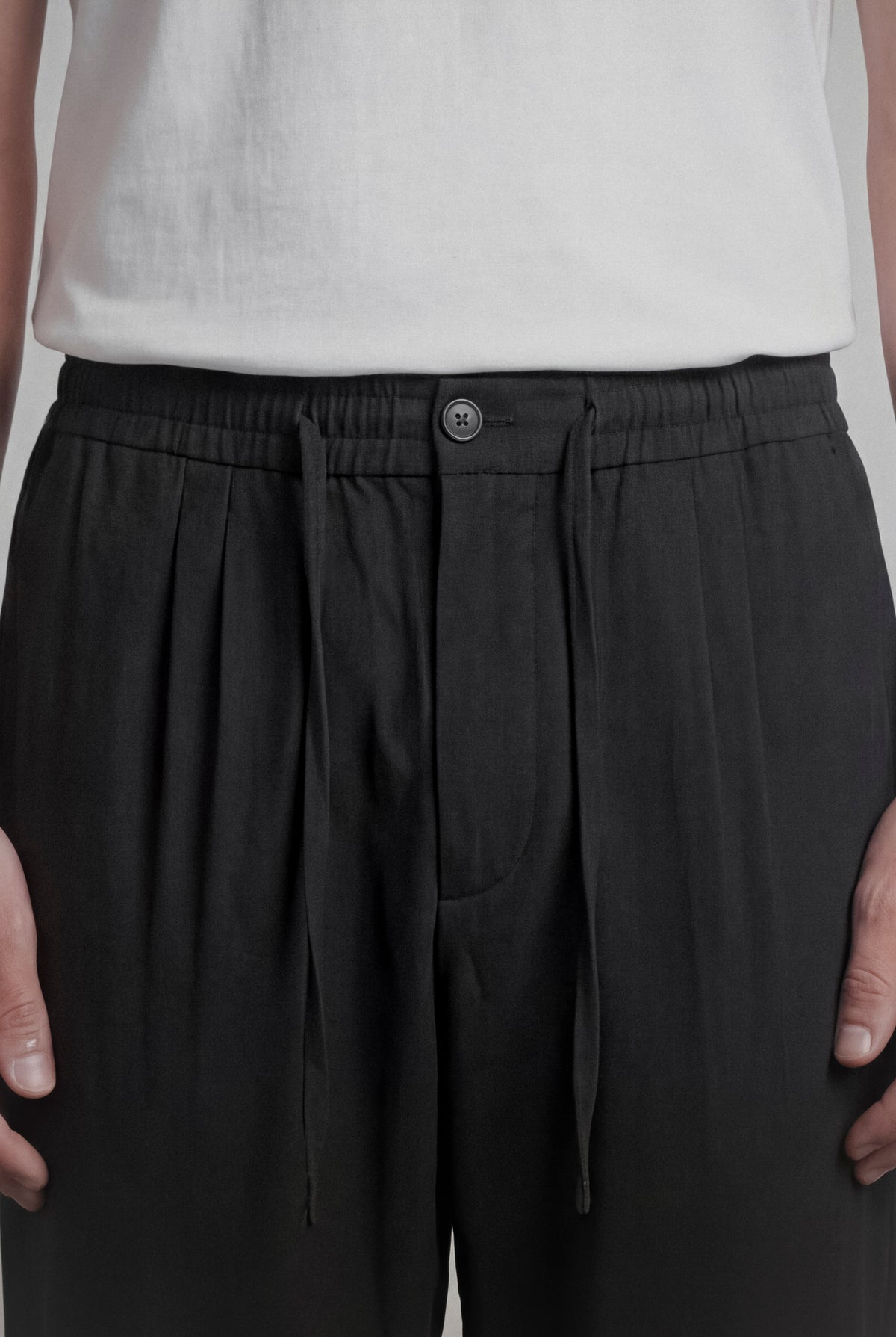 Relaxed Tailored Pants - Black alternate view