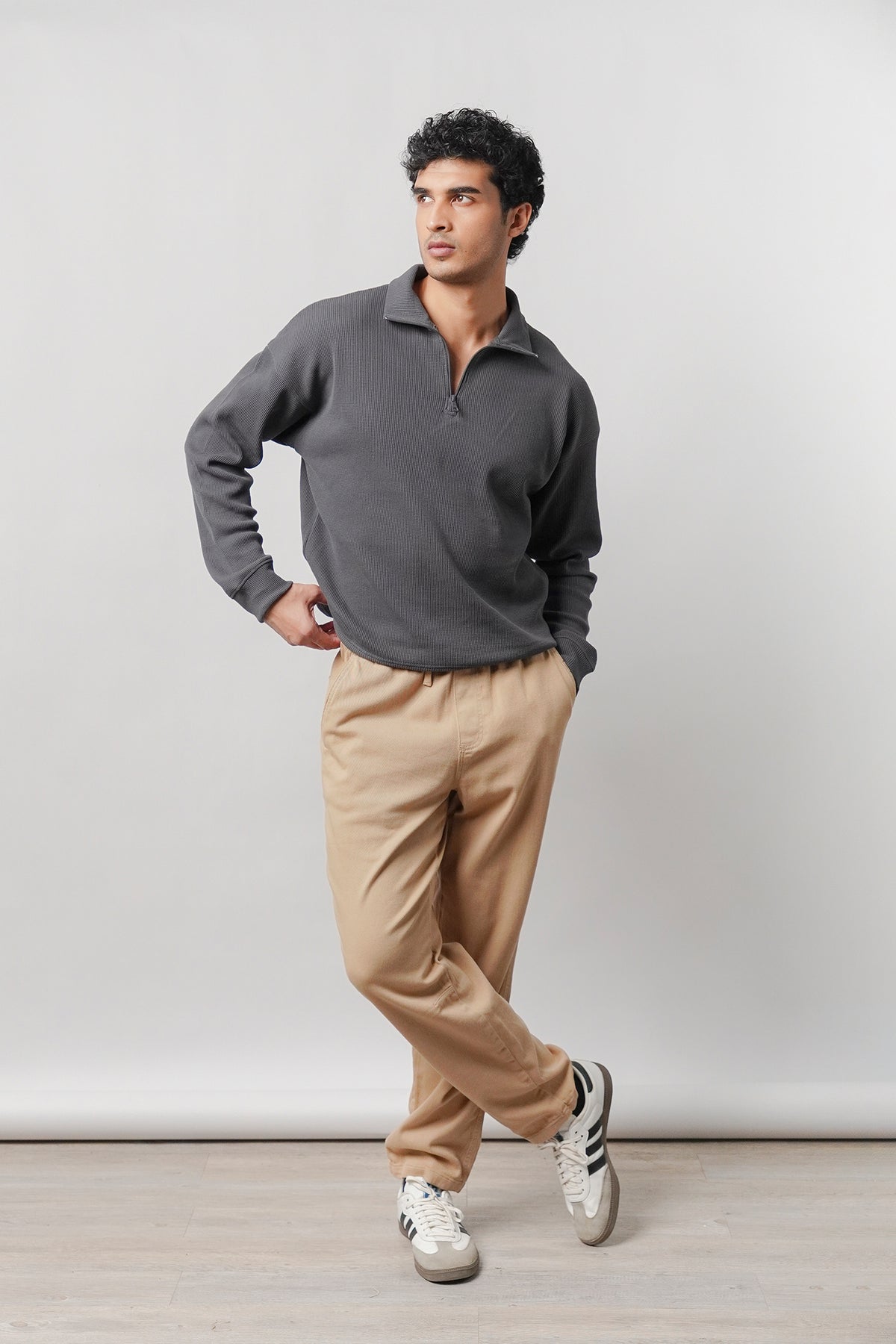 Quarter-Zip Sweatshirt - Grey