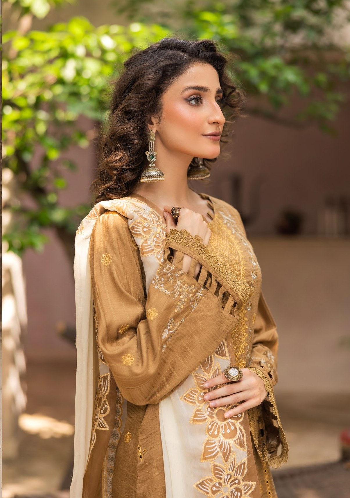 Aalaya Premium VOL-2 alternate view