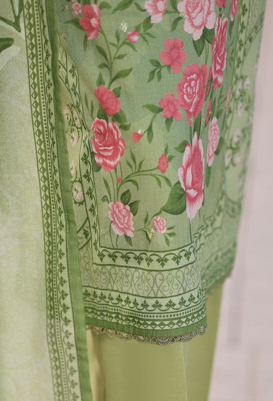 HZ Daily Wear Embroidery — image 30